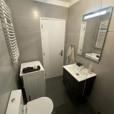 公寓 Penthouse With Sunset Oceanview Terrace 劳林哈